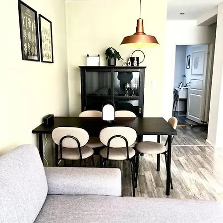 Experience Nordic Nest In Urban Apartament *